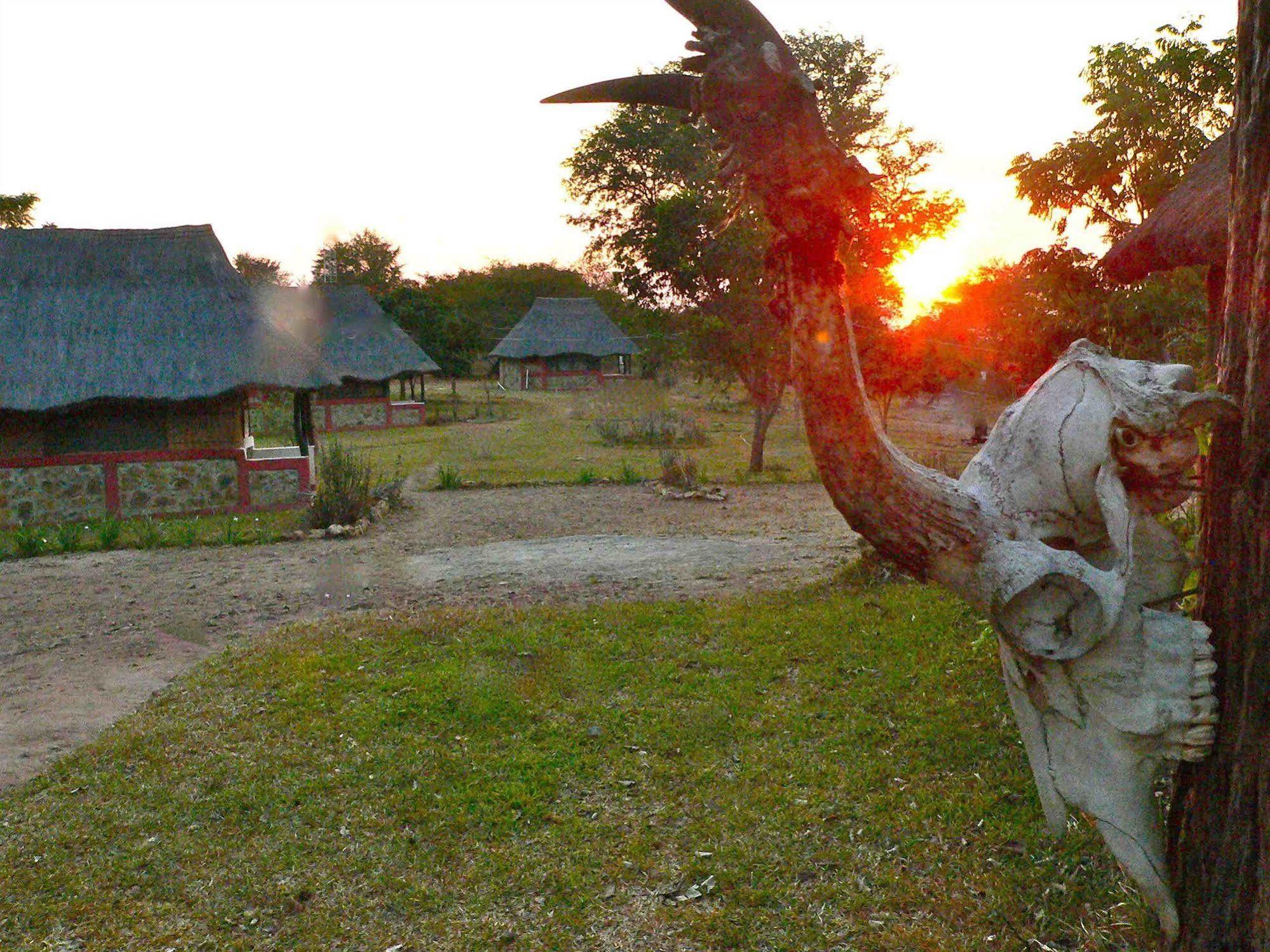 Bongwe Kafue Camp Hotel Eksteriør billede